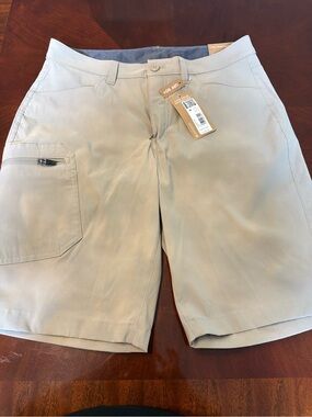 Eddie Bauer Men’s Rainier Shorts